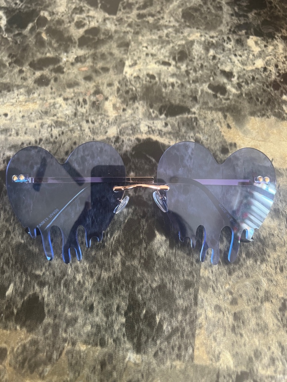 Blue Drip Heart Sunglasses - Rimless Fashion Shades